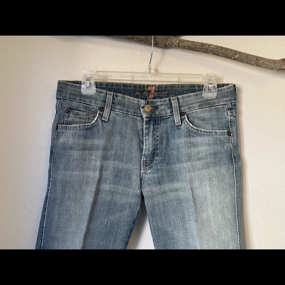 7 for all mankind “crop A pocket” faded wash cropped bootcut jeans sz 28 - Picture 3 of 7